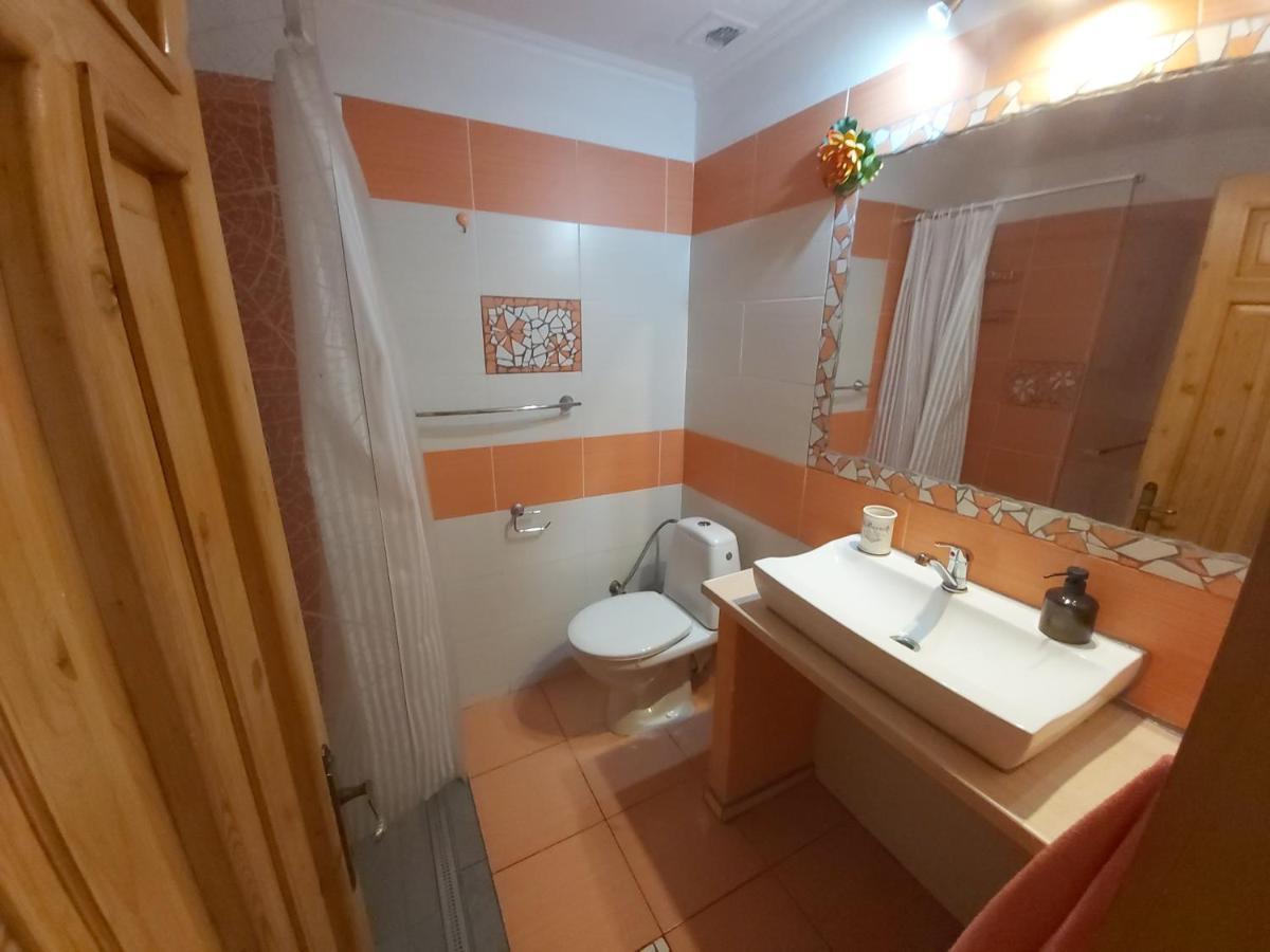 Apartman Sarah Noemi, 100 M Skibus Jasna Apartment ลิฟตอฟสกีมิคูลาช ภายนอก รูปภาพ